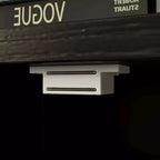 Съвременен черен ТВ шкаф и център за развлечения с рафтове и чекмеджета - стилно решение за съхранение в домашни медийни пространства