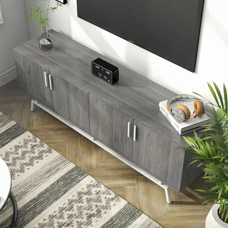 Mobile TV da 60" con armadietto a 4 ante, base in metallo – Grigio anticato/Argento o Rovere bianco/Nero